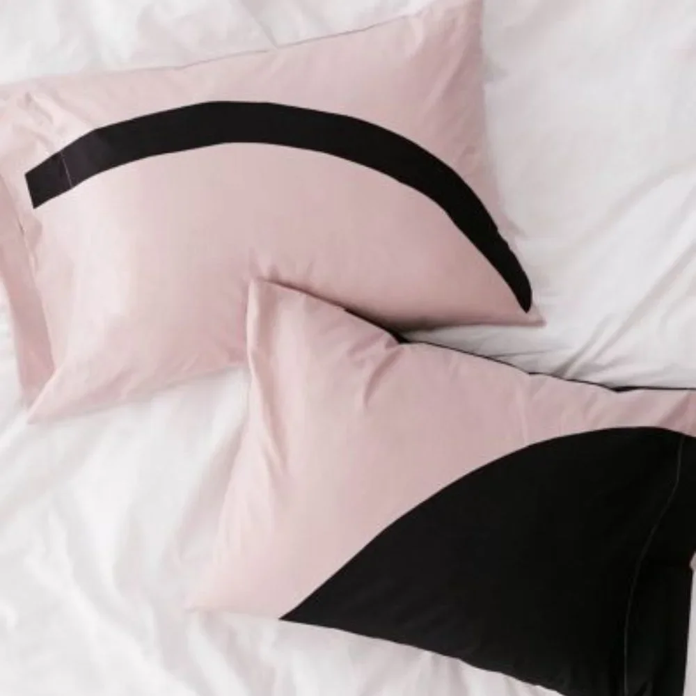 EUC Modern Marks Duvet Cover & Two Pillowcases - Full/Queen